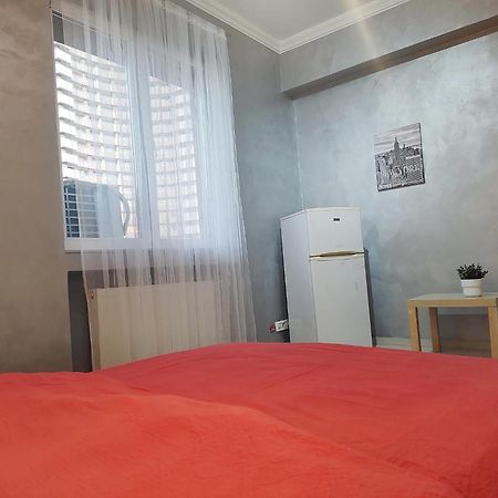 Central Retreat- Apartment Universitate 布加勒斯特 外观 照片